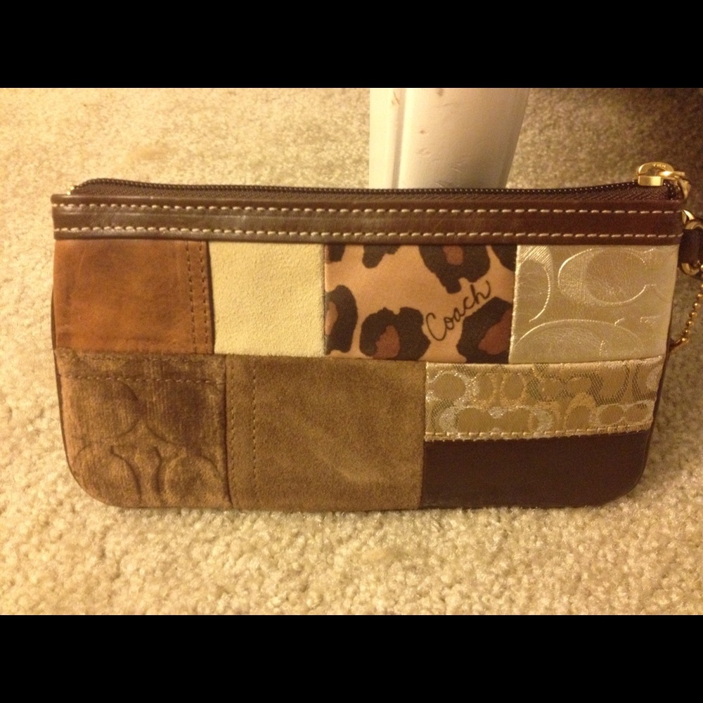 Authentic Coach Patchwork Wristlet - image 3